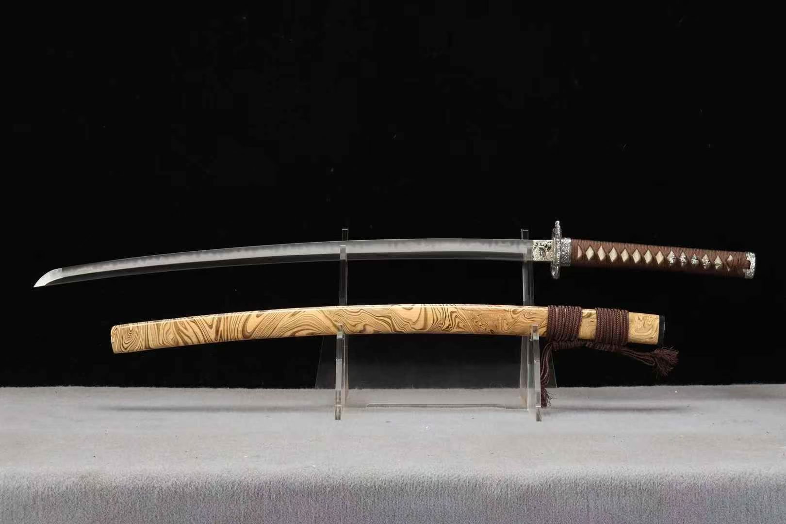 Kiếm Katana Nhất Niệm Võ Sĩ 26 Inch – Thép T10 Tôi Lưỡi, Nền Mài Nhật, Sóng Nước Trắng